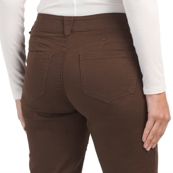 Demovracy Women's Brown Patriot Ab Solution Straight Leg Jeans - Picture 7 of 16